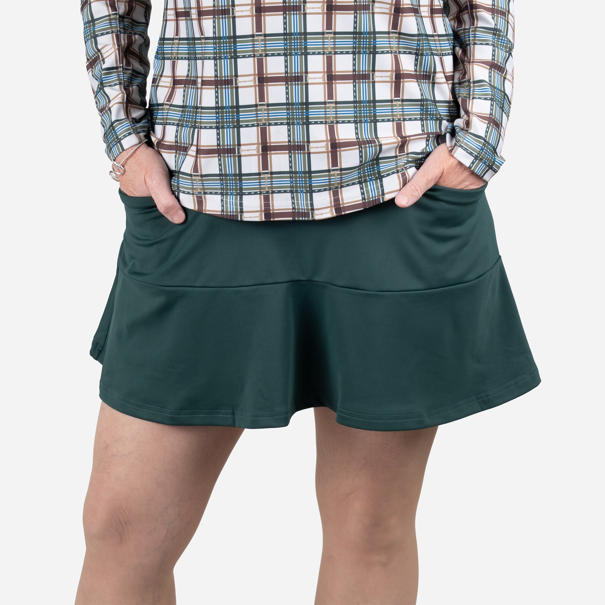 Smith &amp; Quinn Women's Molly Solid Skort